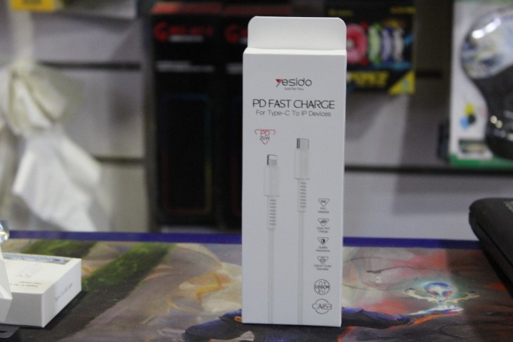 mobile cable typec to iphone 20w pd yesido original new