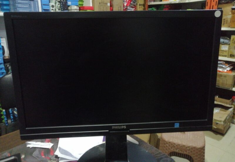 Monitor led 22inch philips briliance 221b with speaker 1080p gradea