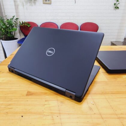 Laptop dell latitude 5490 i5-7200u ram8/256ssd//intel/14inch